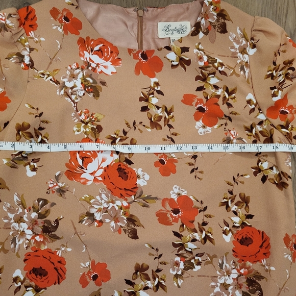 Boutique XXI (Forever 21) Floral Shift Dress - Picture 4 of 4